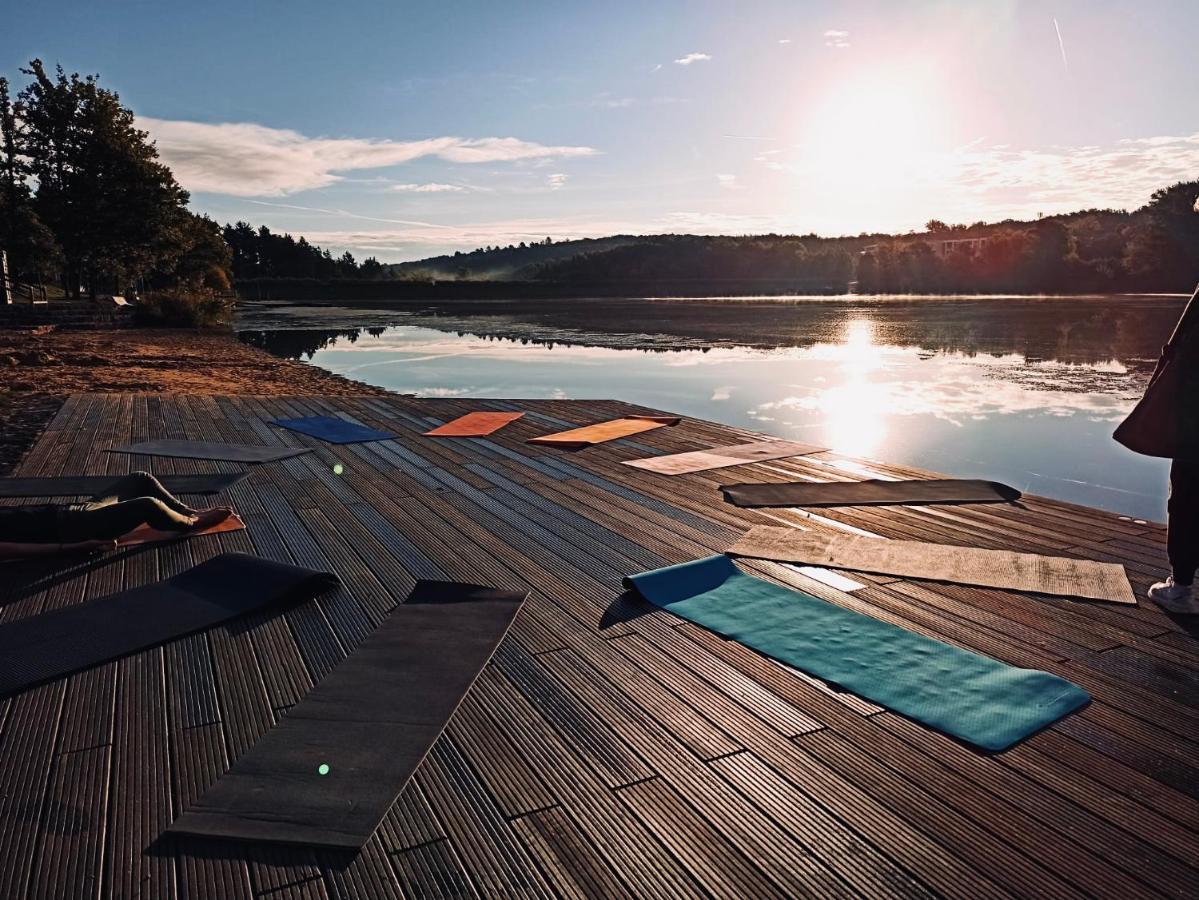 Tinylodge Am Ellertshaeuser See Stadtlauringen Bagian luar foto